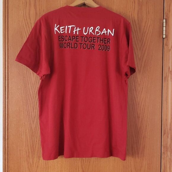 NWOT Brick Red Keith Urban Escape Together World Tour 2009 Concert T-Shirt Sz L - Picture 2 of 5